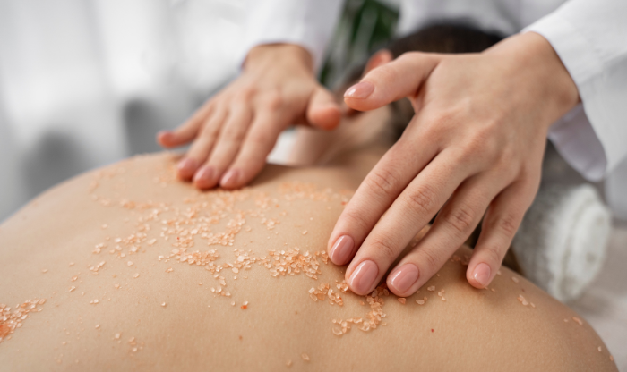 Tẩy tế bào chết da mặt và body tại SP79