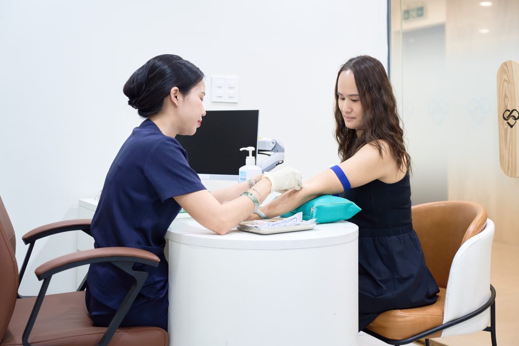 Thực hiện xét nghiệm đầy đủ trước khi nâng cung mày